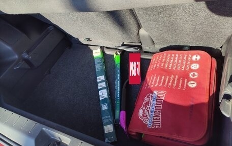 Nissan Note II рестайлинг, 2010 год, 777 000 рублей, 29 фотография