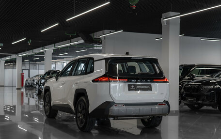 Toyota RAV4, 2025 год, 4 940 000 рублей, 4 фотография