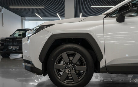 Toyota RAV4, 2025 год, 4 940 000 рублей, 29 фотография