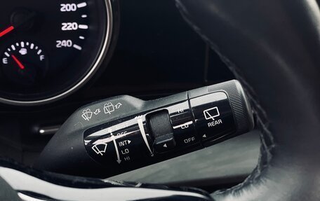 KIA Carnival, 2020 год, 3 650 000 рублей, 16 фотография