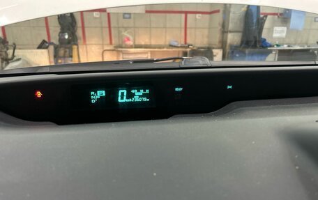 Toyota Prius, 2008 год, 985 000 рублей, 11 фотография