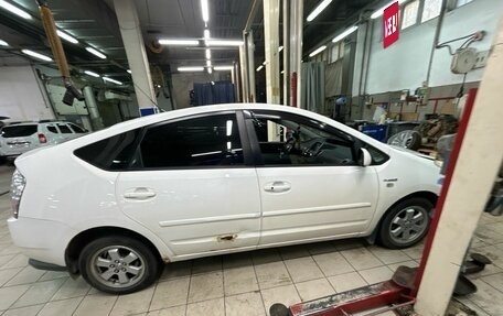 Toyota Prius, 2008 год, 985 000 рублей, 7 фотография