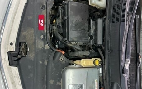 Toyota Prius, 2008 год, 985 000 рублей, 18 фотография