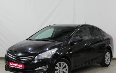 Hyundai Solaris II рестайлинг, 2016 год, 595 000 рублей, 1 фотография