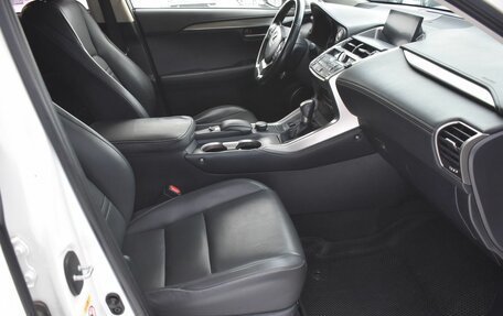 Lexus NX I, 2015 год, 2 767 000 рублей, 10 фотография