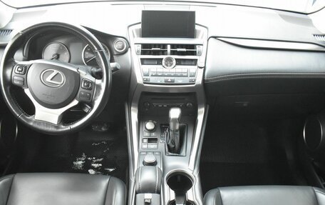 Lexus NX I, 2015 год, 2 767 000 рублей, 12 фотография