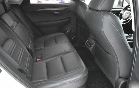 Lexus NX I, 2015 год, 2 767 000 рублей, 11 фотография