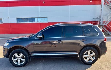 Volkswagen Touareg III, 2010 год, 1 099 000 рублей, 7 фотография