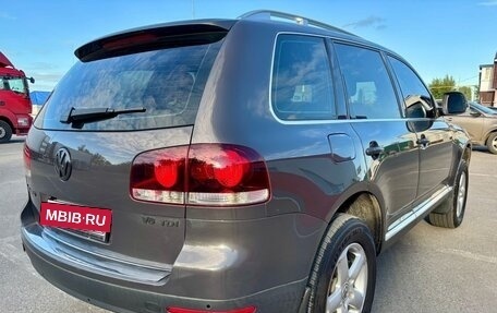 Volkswagen Touareg III, 2010 год, 1 099 000 рублей, 10 фотография