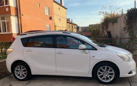 Toyota Verso I, 2012 год, 1 250 000 рублей, 1 фотография