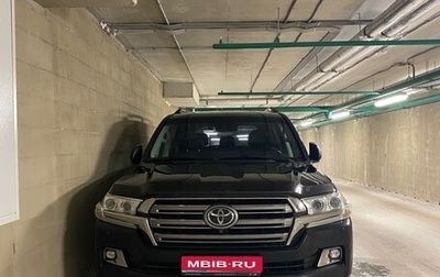 Toyota Land Cruiser 200, 2017 год, 6 300 000 рублей, 1 фотография