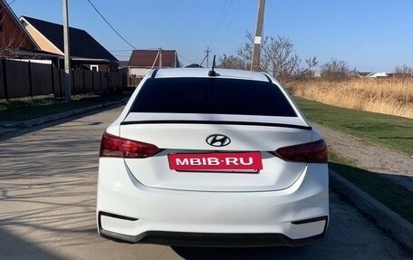 Hyundai Solaris II рестайлинг, 2017 год, 1 100 000 рублей, 6 фотография