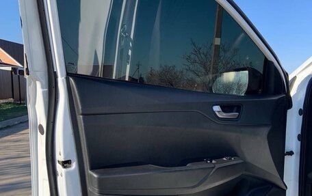 Hyundai Solaris II рестайлинг, 2017 год, 1 100 000 рублей, 14 фотография