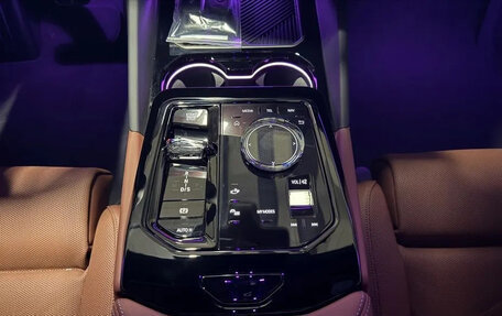 BMW 5 серия, 2025 год, 6 897 000 рублей, 11 фотография