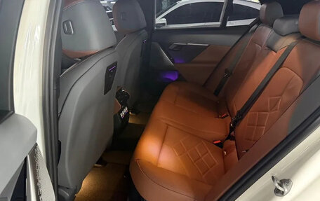 BMW 5 серия, 2025 год, 6 897 000 рублей, 10 фотография