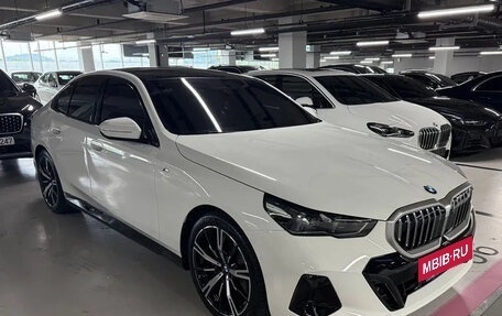 BMW 5 серия, 2025 год, 6 897 000 рублей, 4 фотография