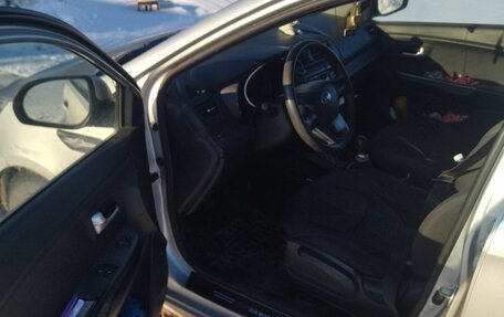 KIA Rio III рестайлинг, 2013 год, 800 000 рублей, 5 фотография