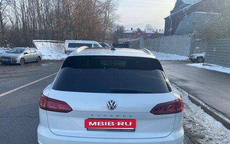 Volkswagen Touareg III, 2018 год, 4 550 000 рублей, 4 фотография