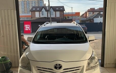 Toyota Verso I, 2012 год, 1 250 000 рублей, 6 фотография
