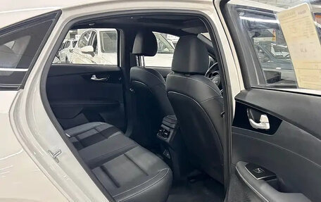 KIA K3, 2025 год, 1 950 013 рублей, 13 фотография