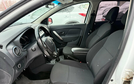 Renault Sandero II рестайлинг, 2017 год, 590 000 рублей, 10 фотография