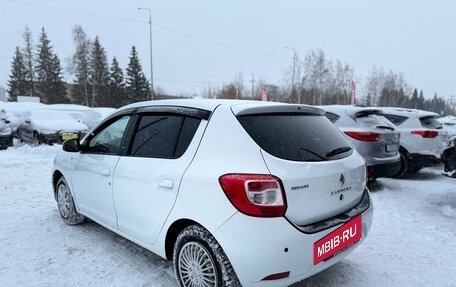 Renault Sandero II рестайлинг, 2017 год, 590 000 рублей, 5 фотография