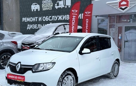 Renault Sandero II рестайлинг, 2017 год, 590 000 рублей, 3 фотография