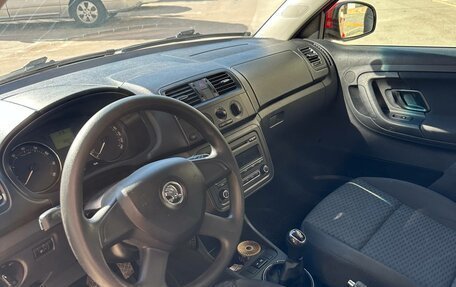 Skoda Fabia II, 2013 год, 550 000 рублей, 7 фотография