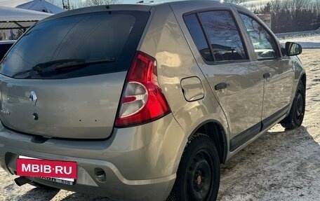 Renault Sandero I, 2011 год, 400 000 рублей, 3 фотография