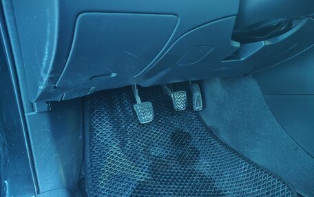 Toyota Avensis III рестайлинг, 2008 год, 750 000 рублей, 12 фотография