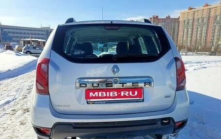 Renault Duster I рестайлинг, 2015 год, 920 000 рублей, 2 фотография