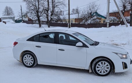Chevrolet Cruze II, 2014 год, 695 000 рублей, 4 фотография