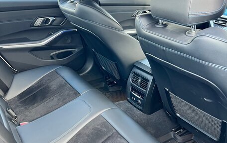 BMW 3 серия, 2020 год, 3 400 000 рублей, 11 фотография