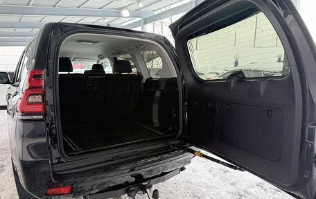 Toyota Land Cruiser Prado 150 рестайлинг 2, 2020 год, 5 999 000 рублей, 8 фотография