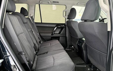 Toyota Land Cruiser Prado 150 рестайлинг 2, 2020 год, 5 999 000 рублей, 11 фотография