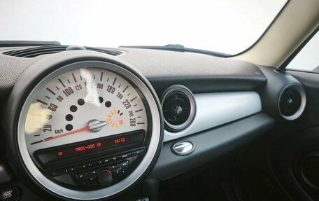 MINI Hatch, 2011 год, 1 100 000 рублей, 17 фотография