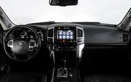 Toyota Land Cruiser 200, 2012 год, 3 750 000 рублей, 12 фотография