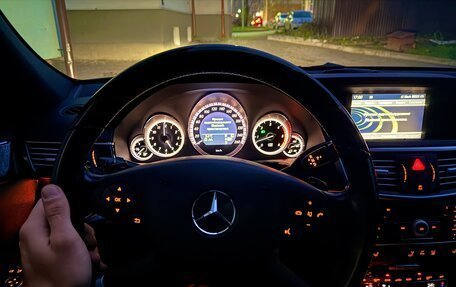 Mercedes-Benz E-Класс, 2009 год, 2 150 000 рублей, 4 фотография