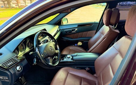 Mercedes-Benz E-Класс, 2009 год, 2 150 000 рублей, 9 фотография