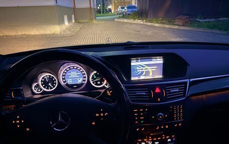 Mercedes-Benz E-Класс, 2009 год, 2 150 000 рублей, 6 фотография