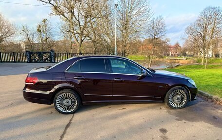 Mercedes-Benz E-Класс, 2009 год, 2 150 000 рублей, 13 фотография