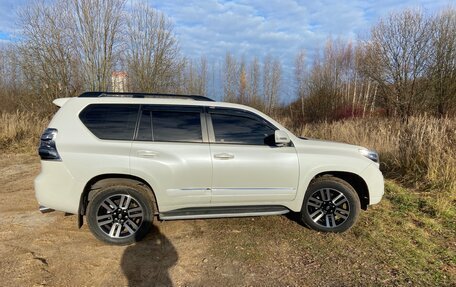 Toyota Land Cruiser Prado 150 рестайлинг 2, 2013 год, 2 850 000 рублей, 14 фотография