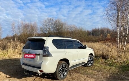 Toyota Land Cruiser Prado 150 рестайлинг 2, 2013 год, 2 850 000 рублей, 13 фотография