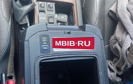 Toyota Land Cruiser Prado 150 рестайлинг 2, 2013 год, 2 850 000 рублей, 15 фотография