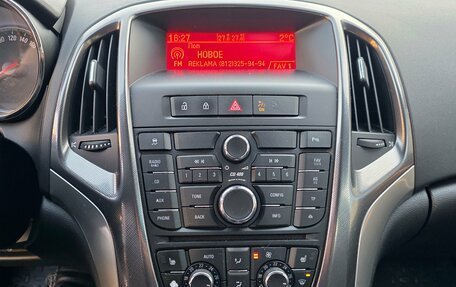 Opel Astra J, 2011 год, 699 000 рублей, 14 фотография