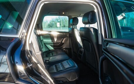 Volkswagen Touareg III, 2014 год, 2 700 000 рублей, 13 фотография