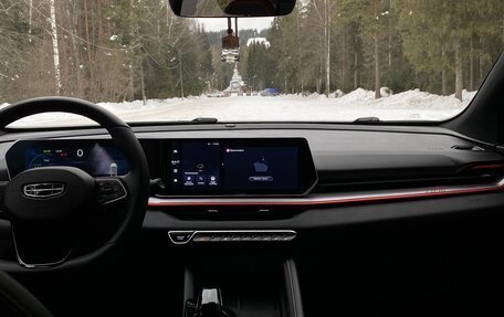 Geely Coolray I, 2024 год, 2 400 000 рублей, 5 фотография