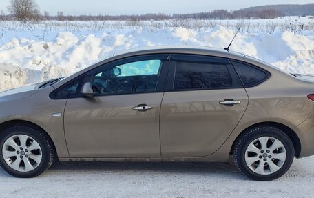 Opel Astra J, 2013 год, 655 000 рублей, 6 фотография