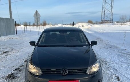 Volkswagen Polo VI (EU Market), 2012 год, 630 000 рублей, 1 фотография