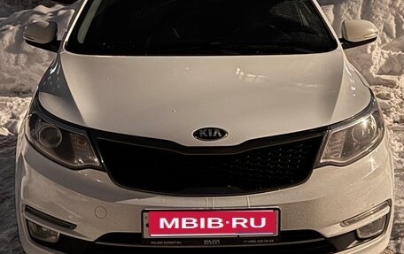 KIA Rio III рестайлинг, 2016 год, 1 100 000 рублей, 1 фотография